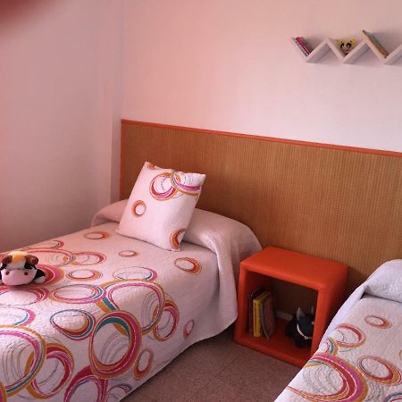 Bonito Y Acogedor Apartamento Con Fibra Salou Exterior photo