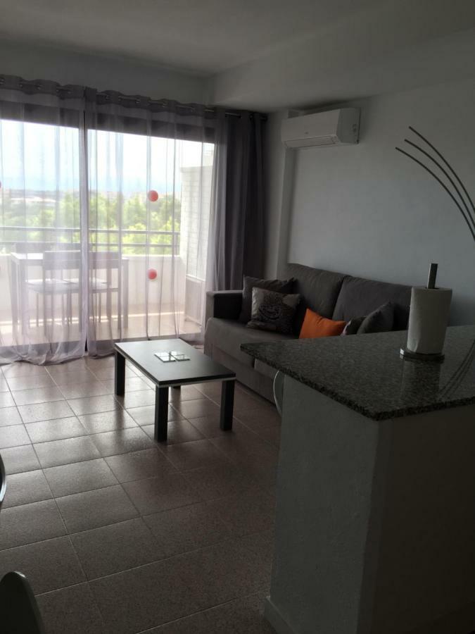 Bonito Y Acogedor Apartamento Con Fibra Salou Exterior photo